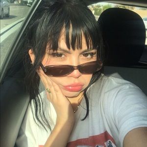 Meet your Posher, Savannah